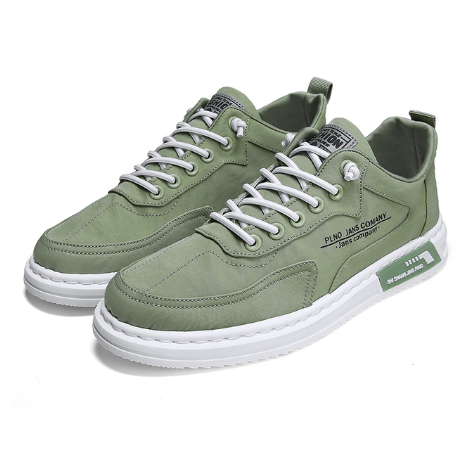 Leveza e conforto - Sapatos de lona para homem