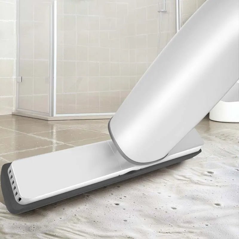 Limpeza versátil: Mopa plana com água espremida - Innovoda