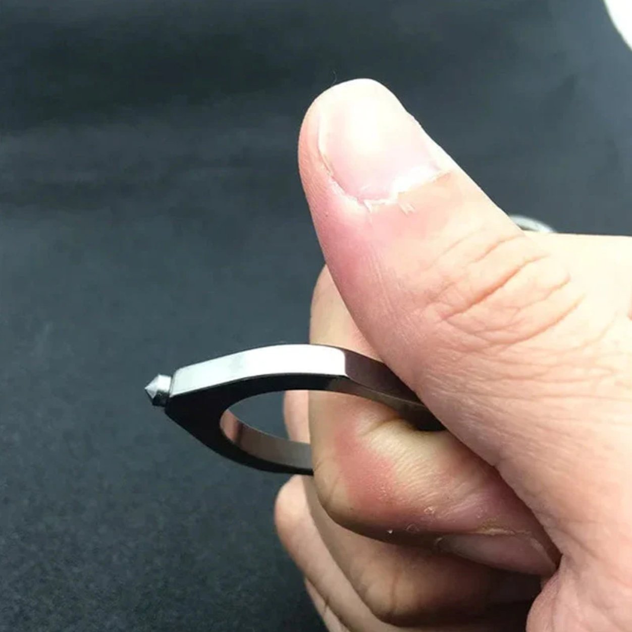 Segurança Inteligente - Chaveiro Multifuncional - Innovoda