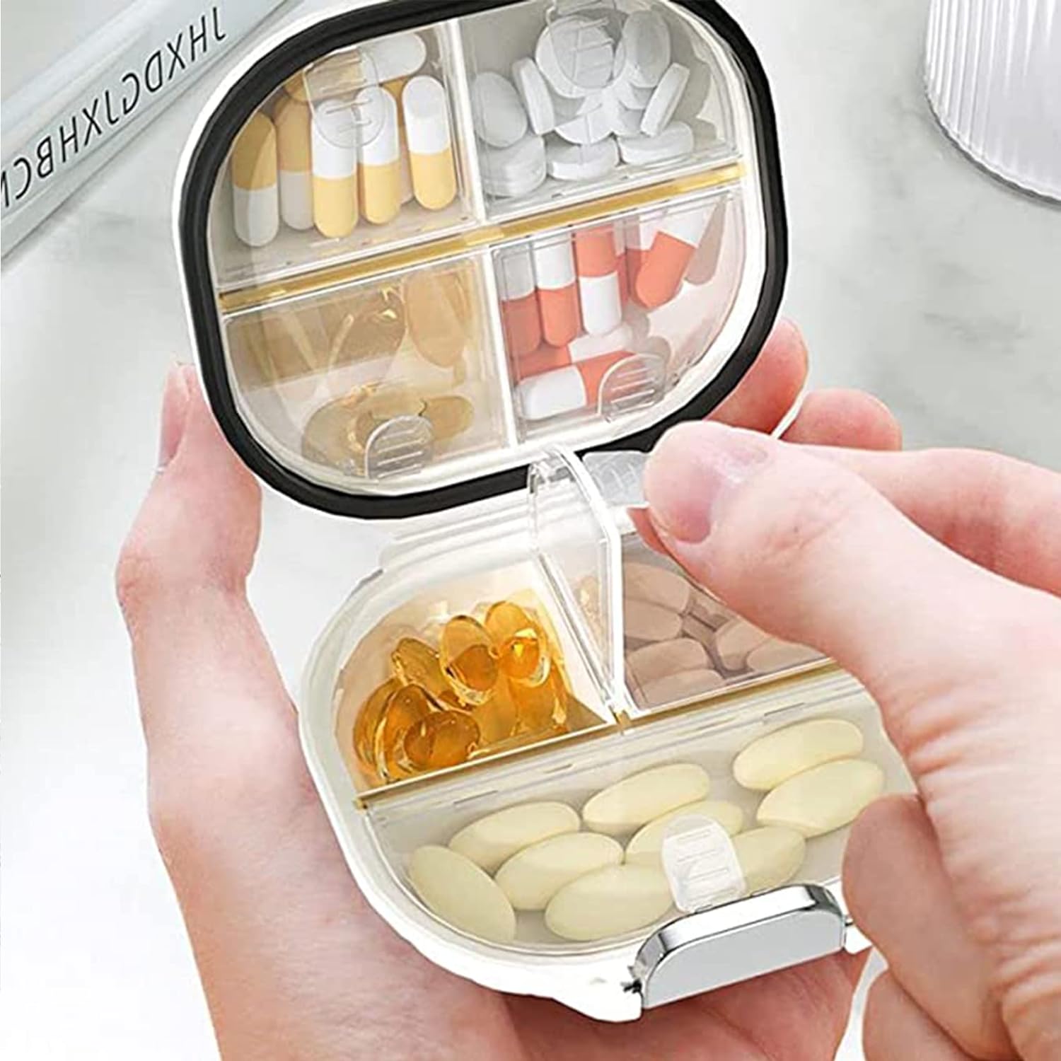 Caixa de comprimidos portátil de 7 secções: O seu organizador e protetor de medicamentos - Innovoda