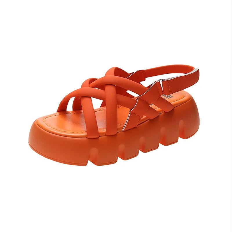 Chique de verão: Sandálias femininas de estilo aberto - Innovoda