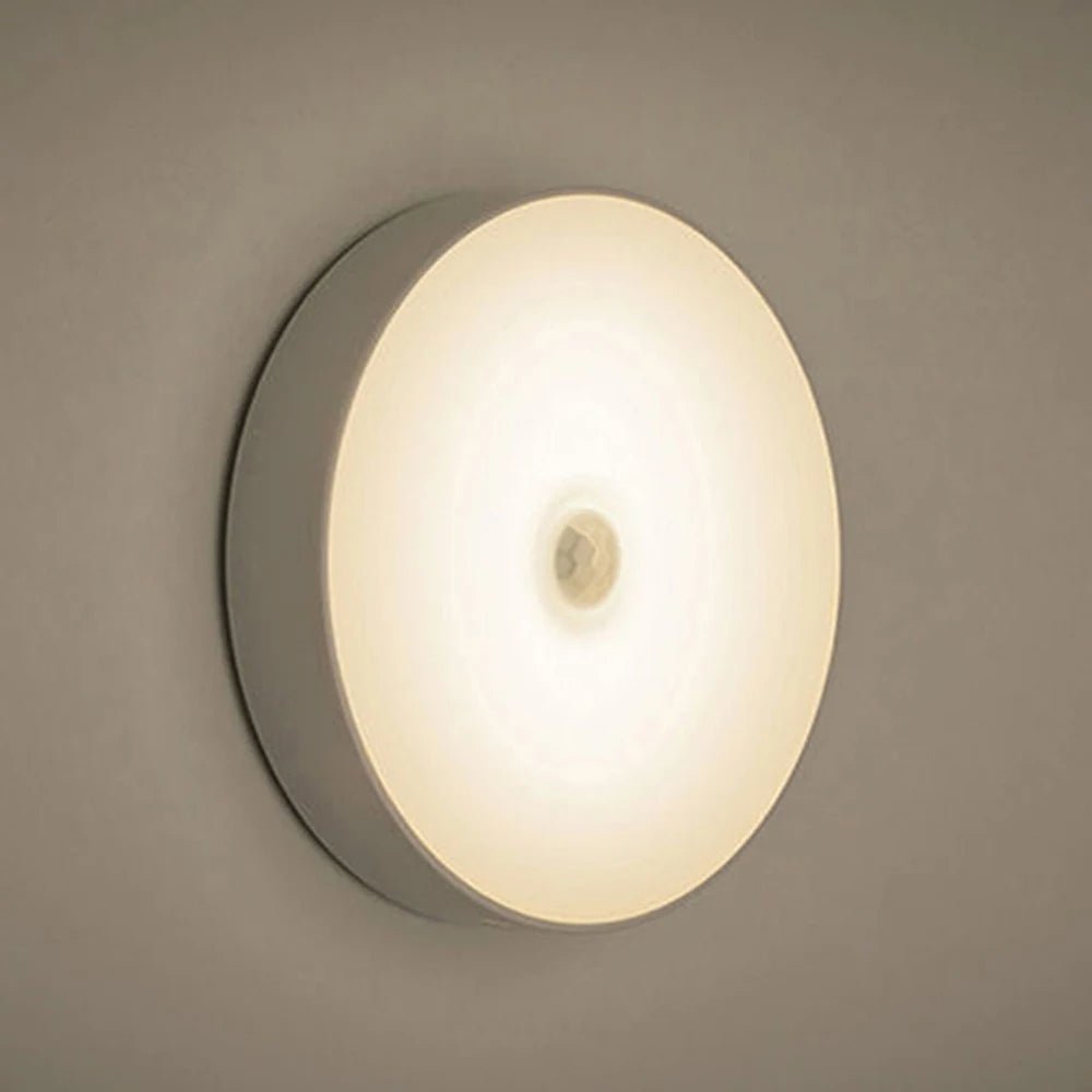 Iluminação com sensor inteligente: Luz nocturna com sensor de movimento - Innovoda